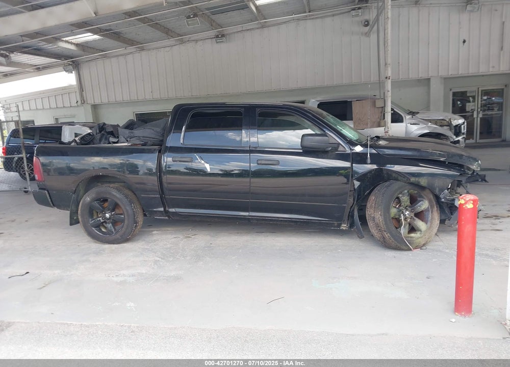 2014 RAM 1500 VIN: 1C6RR6KT2ES247319