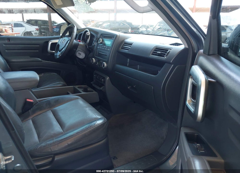 2006 HONDA RIDGELINE VIN: 2HJYK16586H540881