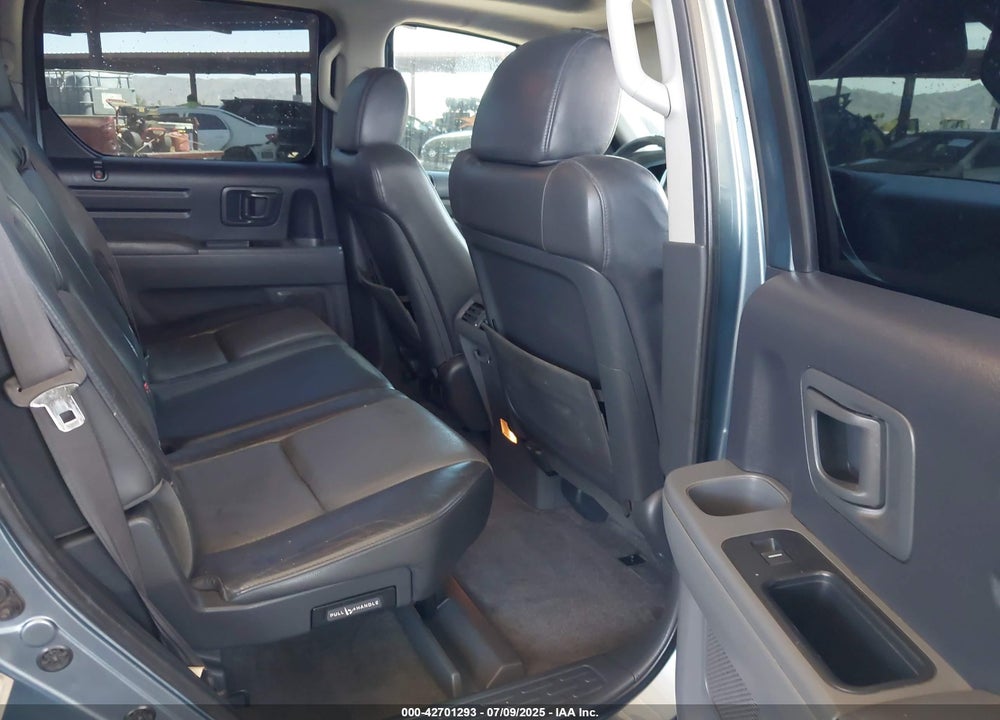 2006 HONDA RIDGELINE VIN: 2HJYK16586H540881
