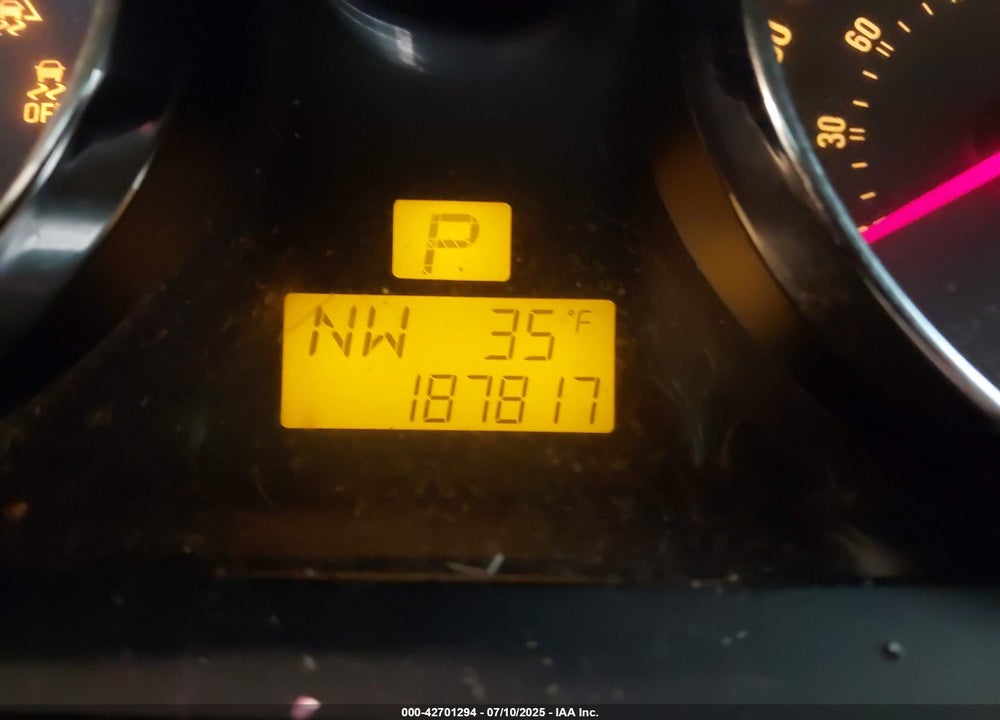 2008 SATURN VUE V6 XE VIN: 3GSDL43NX8S663656