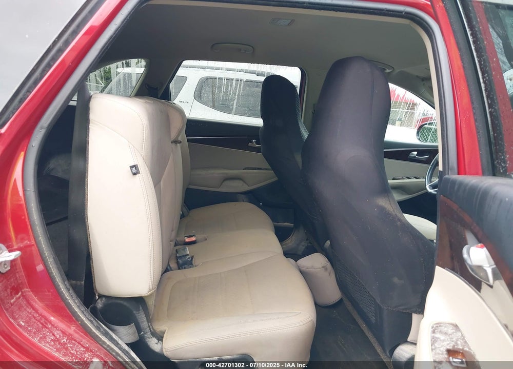 2017 KIA SORENTO VIN: 5XYPG4A33HG205571