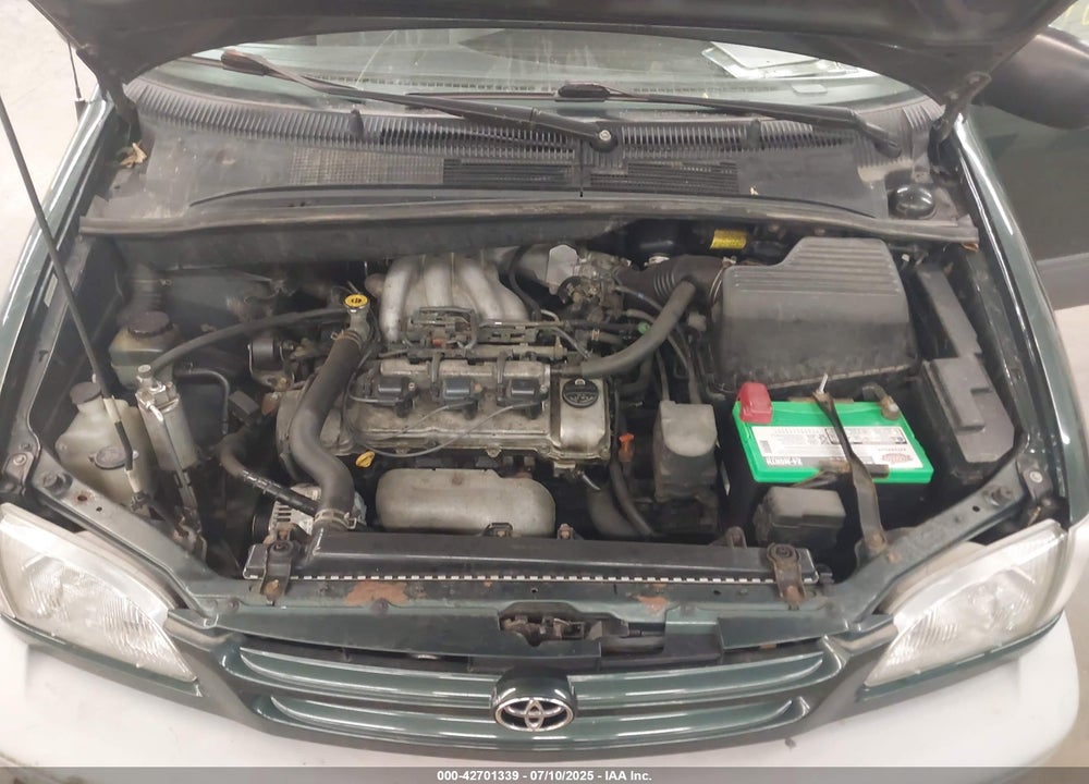 2000 TOYOTA SIENNA LE VIN: 4T3ZF13C0YU249715