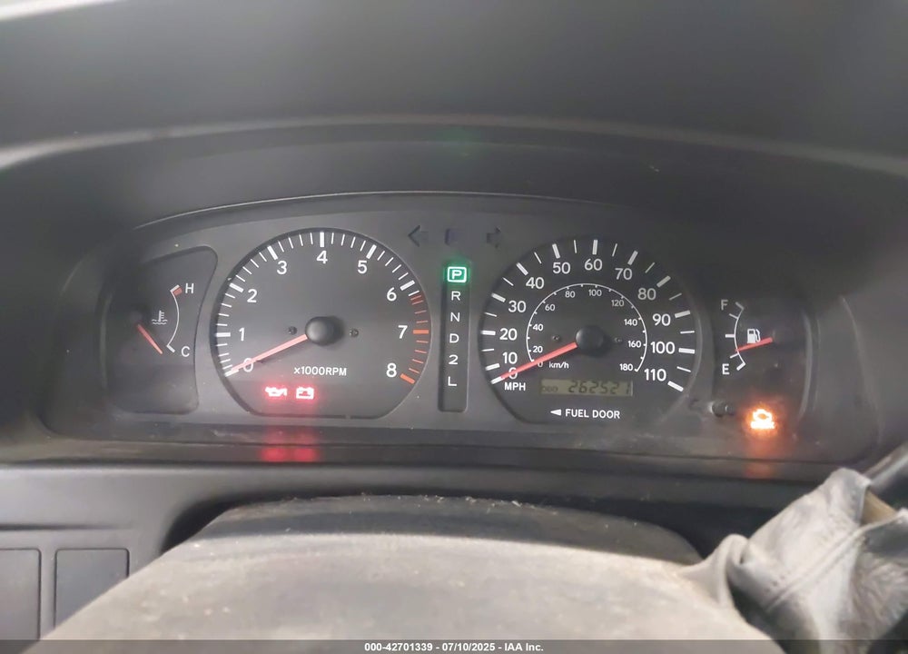 2000 TOYOTA SIENNA LE VIN: 4T3ZF13C0YU249715
