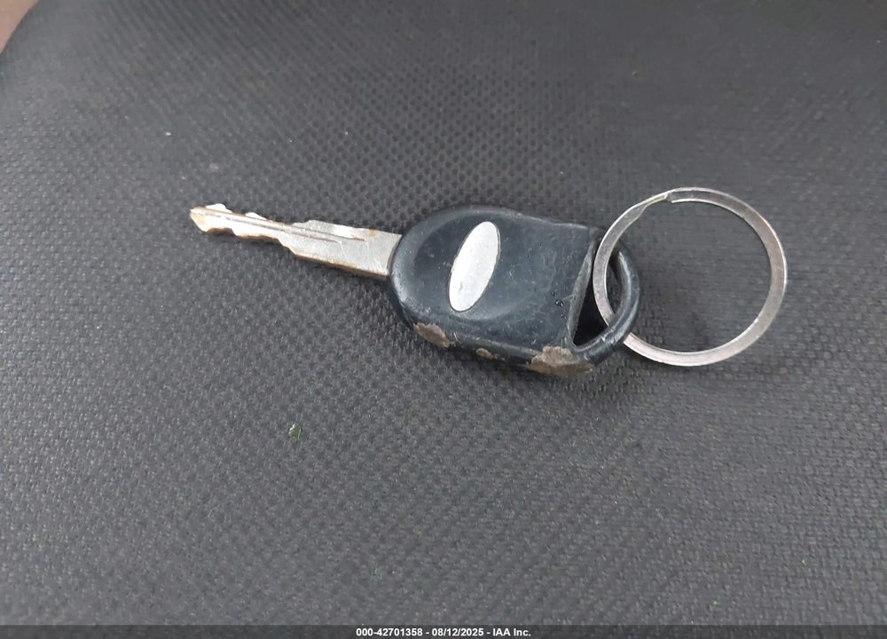 2007 FORD FOCUS S/SE/SES VIN: 1FAFP34N27W111028