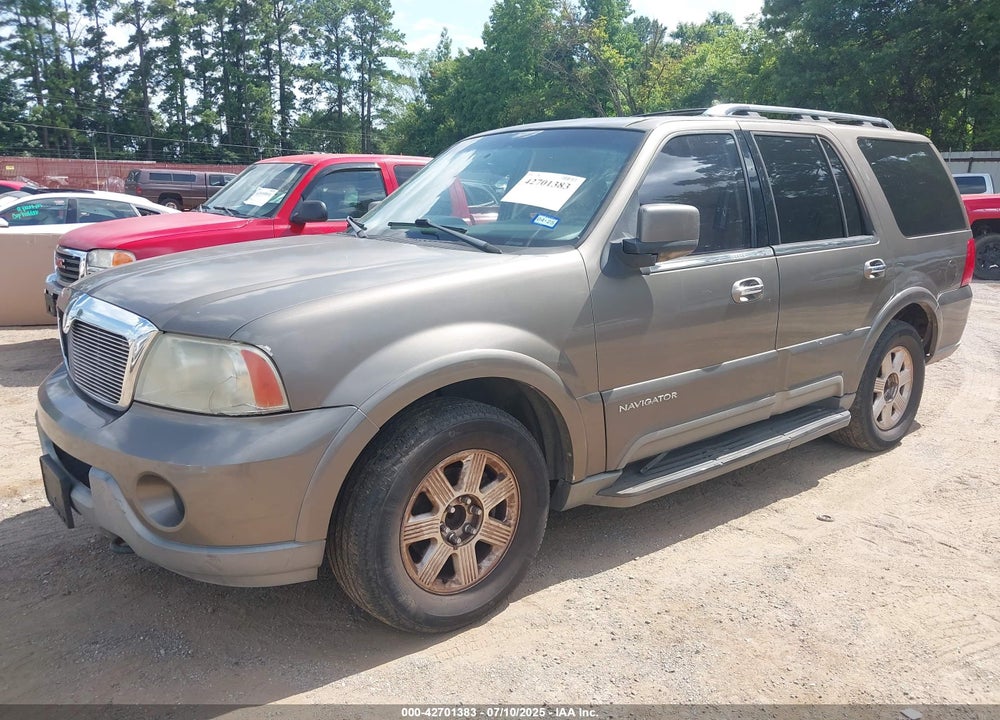 2003 LINCOLN NAVIGATOR VIN: 5LMFU28R93LJ24647