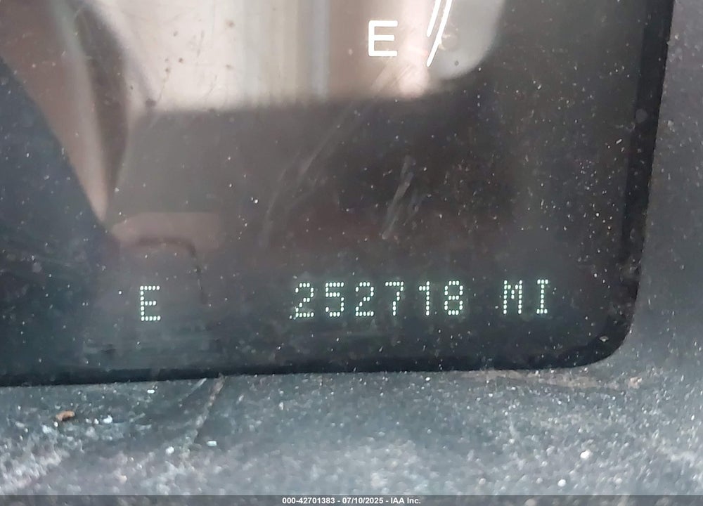 2003 LINCOLN NAVIGATOR VIN: 5LMFU28R93LJ24647