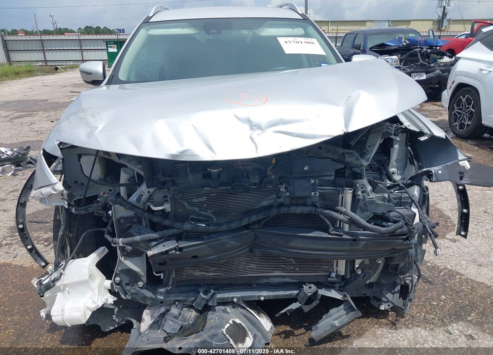 2019 NISSAN ROGUE VIN: 5N1AT2MT4KC812782