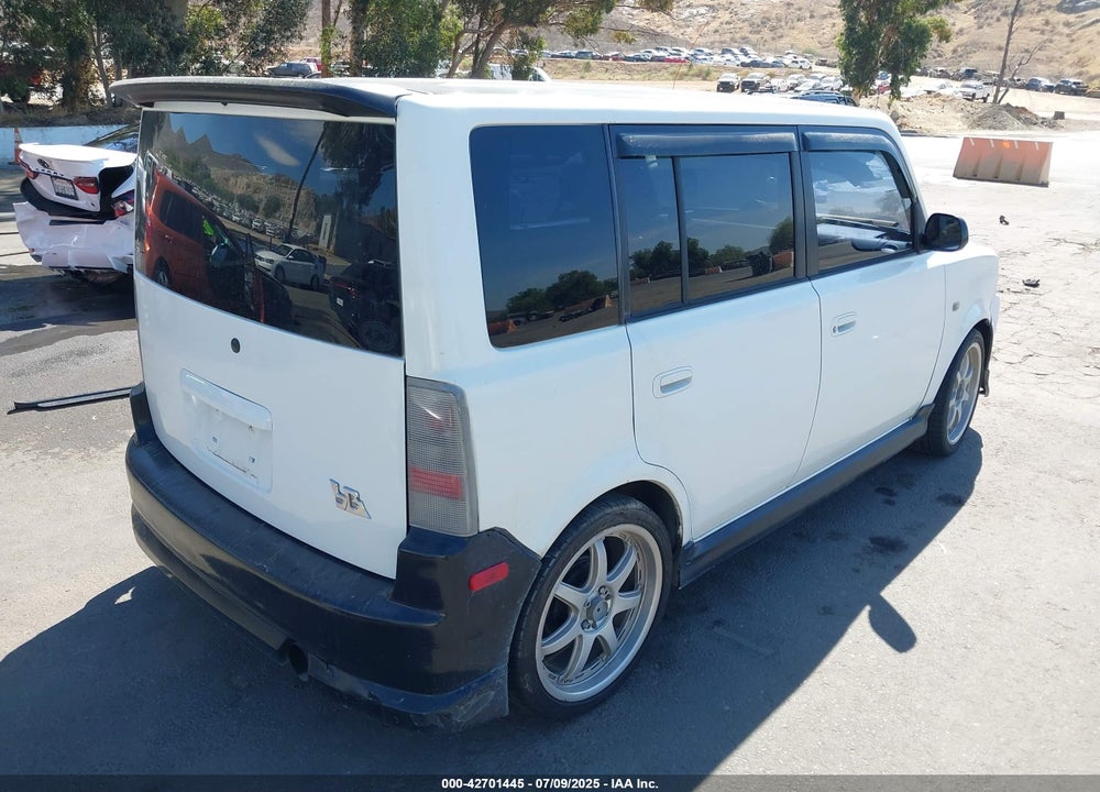 2006 SCION XB VIN: JTLKT334964043080