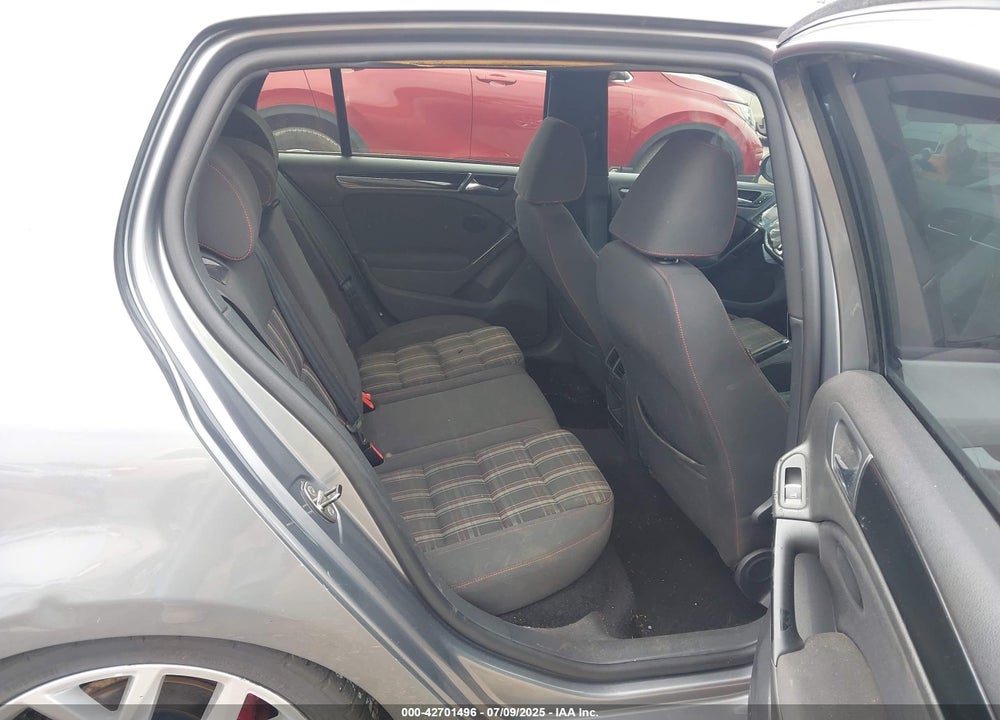 2012 VOLKSWAGEN GTI VIN: WVWHD7AJ3CW041442
