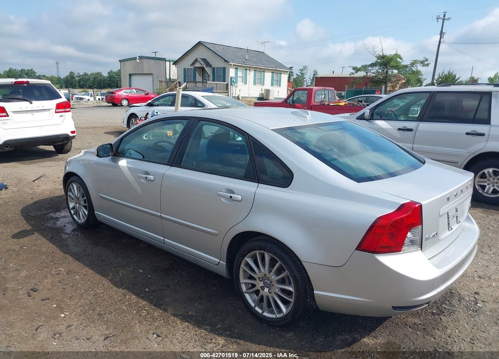 2010 VOLVO S40 VIN: YV1382MSXA2495210