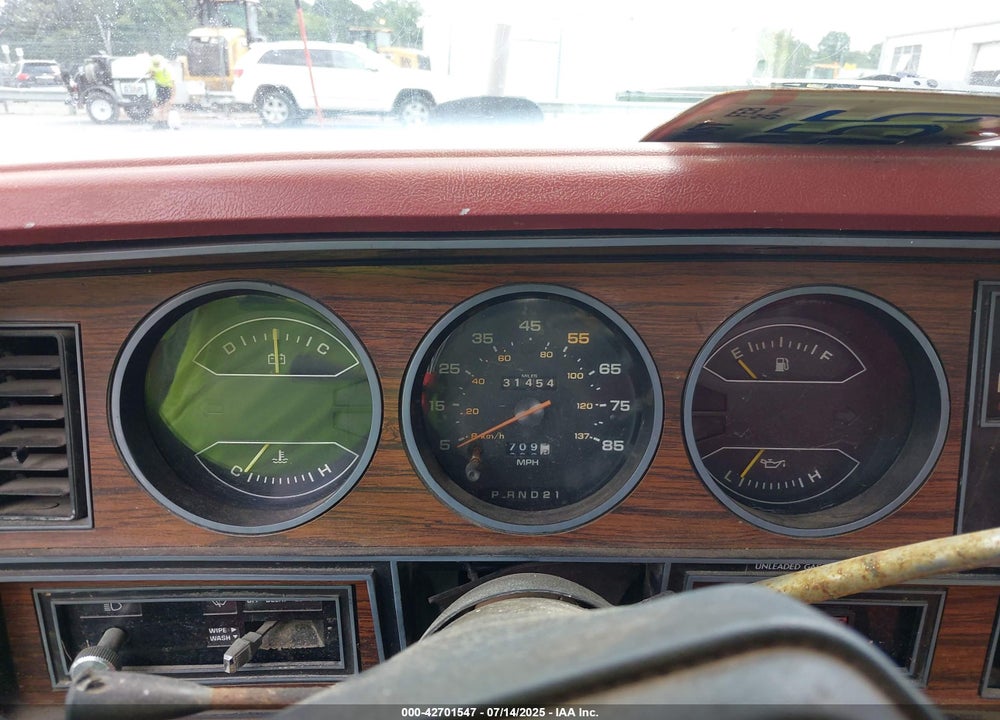 1985 DODGE W-SERIES W100/W150 VIN: 1B7HW14W4FS651439