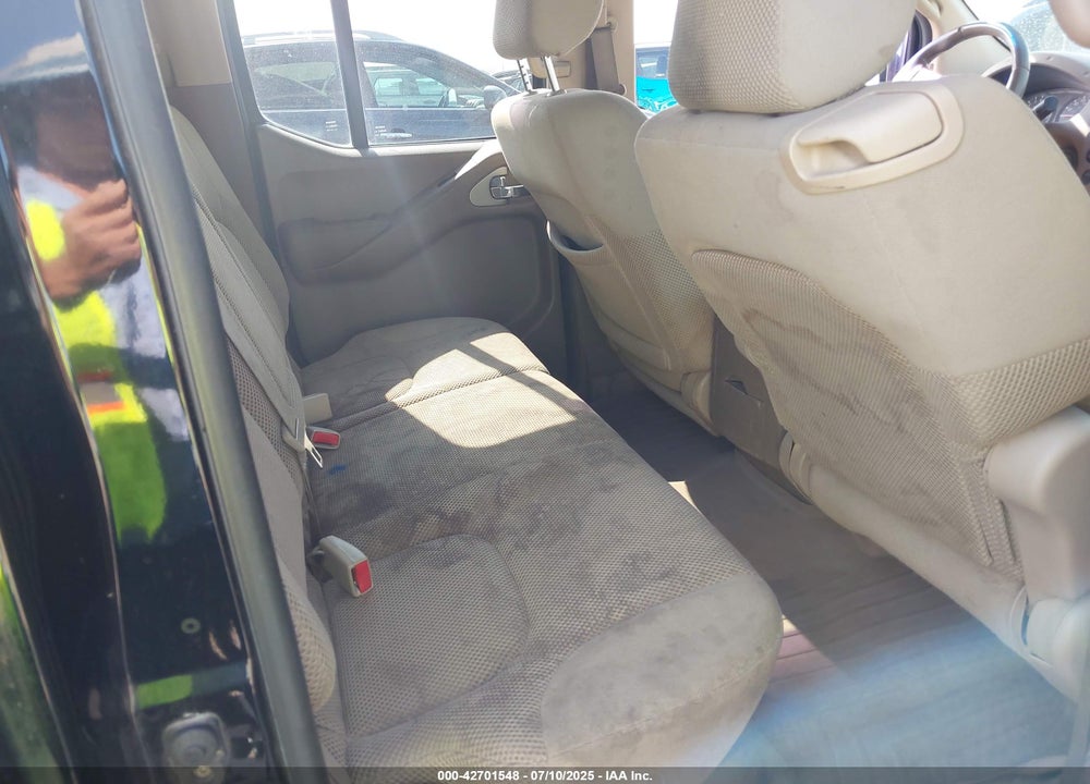 2007 NISSAN FRONTIER VIN: 1N6AD07W67C428471