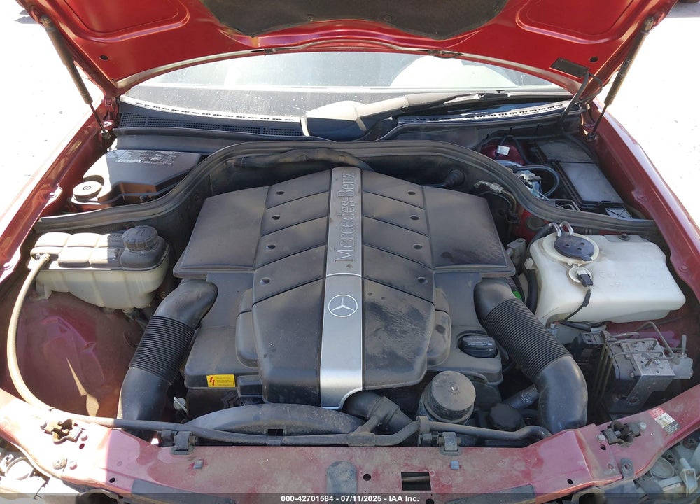 2000 MERCEDES-BENZ CLK 430 VIN: WDBLK70G8YT043197
