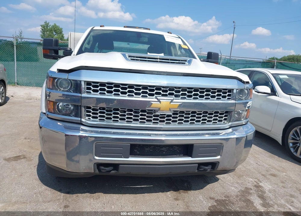 2019 CHEVROLET SILVERADO 3500HD CHASSIS WT VIN: 1GB4CVCY8KF211698