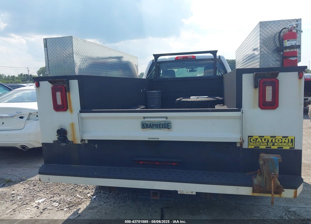 2019 CHEVROLET SILVERADO 3500HD CHASSIS WT VIN: 1GB4CVCY8KF211698