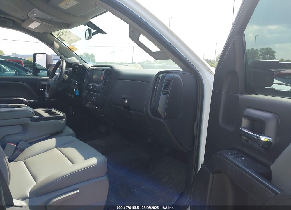 2019 CHEVROLET SILVERADO 3500HD CHASSIS WT VIN: 1GB4CVCY8KF211698