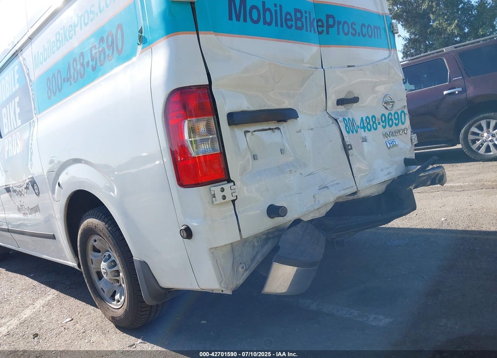 2013 NISSAN NV CARGO NV2500 HD SV V8 VIN: 1N6AF0LY0DN108144