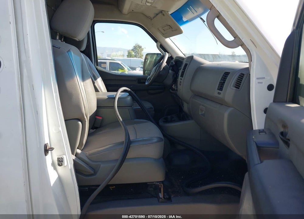 2013 NISSAN NV CARGO NV2500 HD SV V8 VIN: 1N6AF0LY0DN108144
