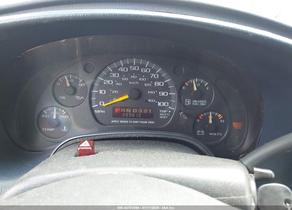 2001 CHEVROLET ASTRO VIN: 1GCDM19W81B119651