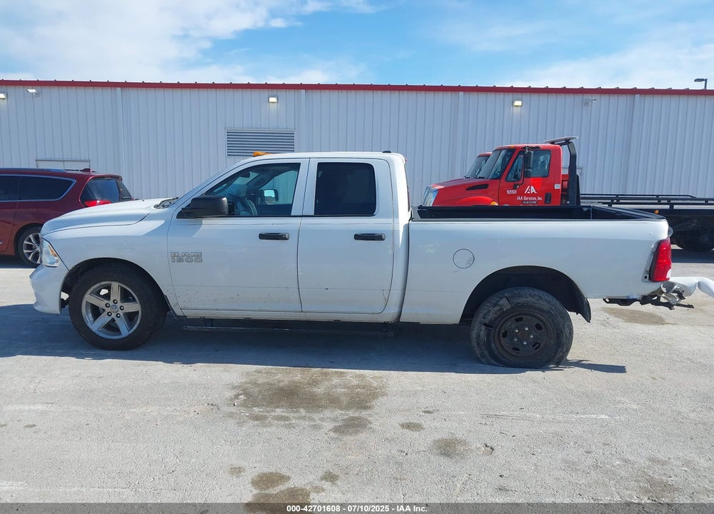 2016 RAM 1500 EXPRESS VIN: 1C6RR7FG3GS193325