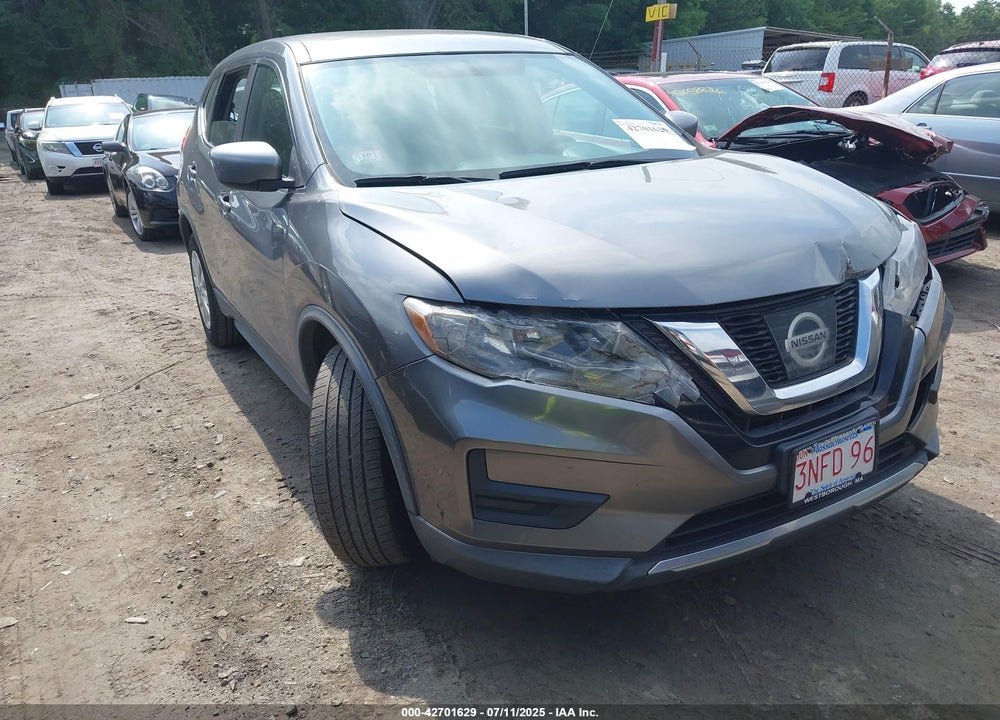 2017 NISSAN ROGUE S VIN: KNMAT2MV6HP612705