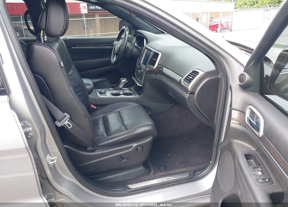 2018 JEEP GRAND CHEROKEE VIN: 1C4RJFCG6JC317913