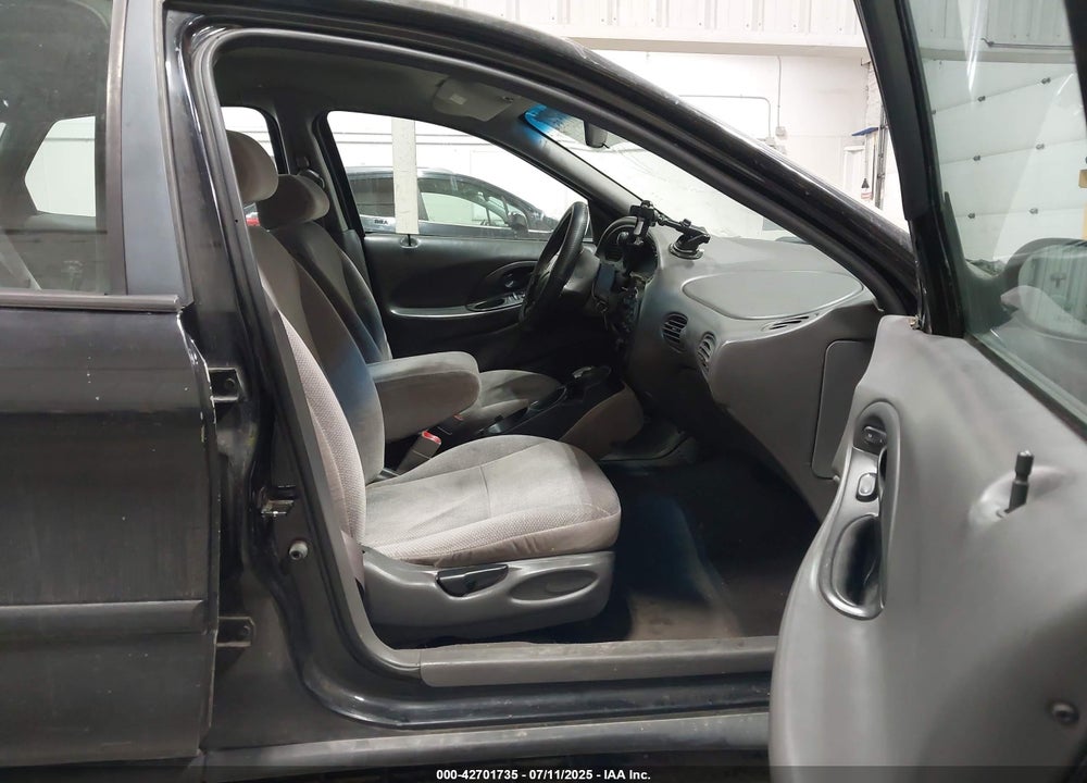1999 FORD TAURUS SE VIN: 1FAFP53U0XA277372