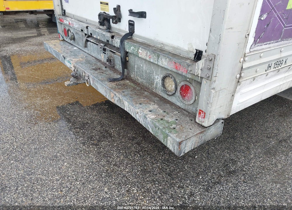 2005 GMC C5500 VIN: 1GDG5C1E45F905286