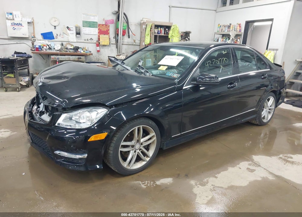 2012 MERCEDES-BENZ C 300 LUXURY 4MATIC/SPORT 4MATIC VIN: WDDGF8BB8CR234631
