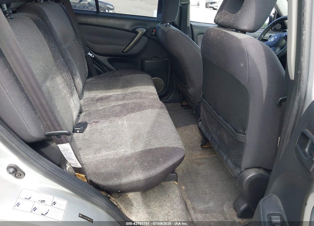 2005 TOYOTA RAV4 VIN: JTEGD20V750073217