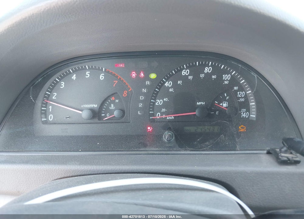 2004 TOYOTA CAMRY LE VIN: 4T1BE32K84U341747
