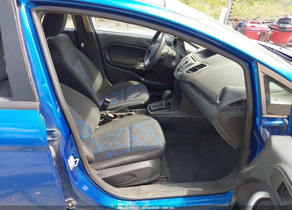 2011 FORD FIESTA VIN: 3FADP4BJ7BM156469