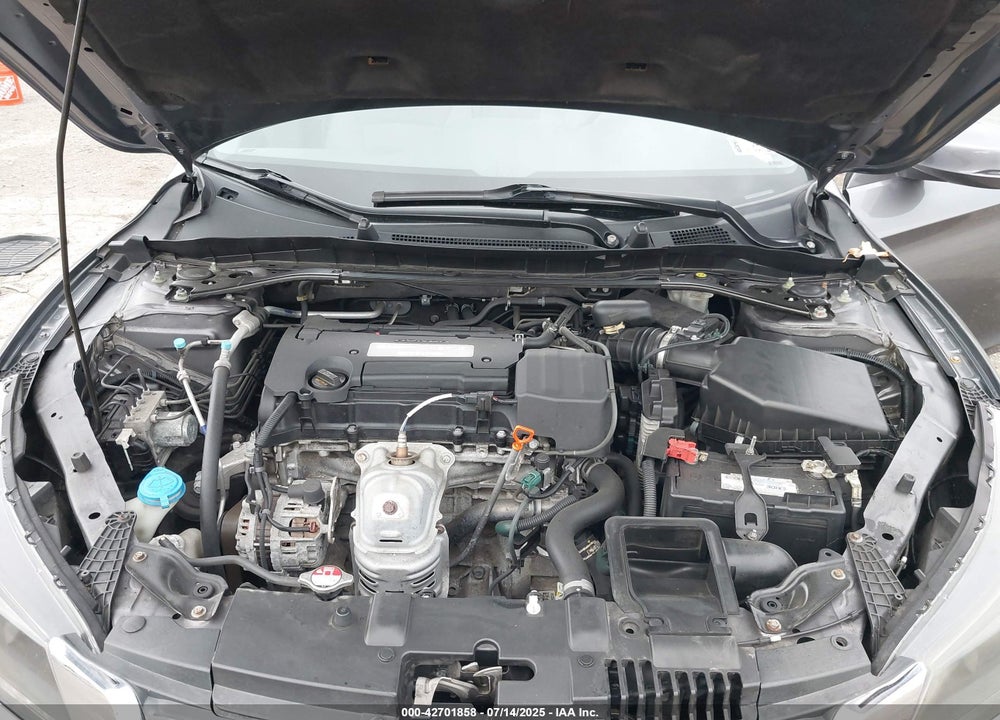 2015 HONDA ACCORD VIN: 1HGCR2F72FA122009