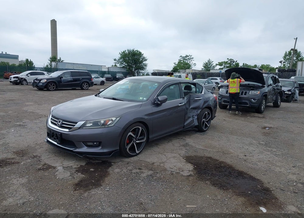 2015 HONDA ACCORD VIN: 1HGCR2F72FA122009