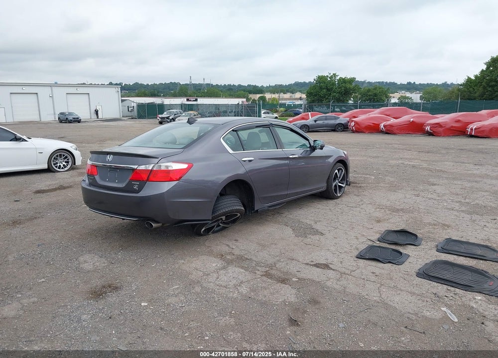 2015 HONDA ACCORD VIN: 1HGCR2F72FA122009