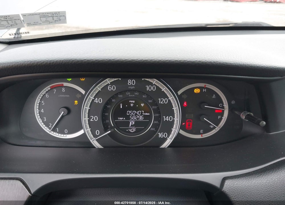 2015 HONDA ACCORD VIN: 1HGCR2F72FA122009