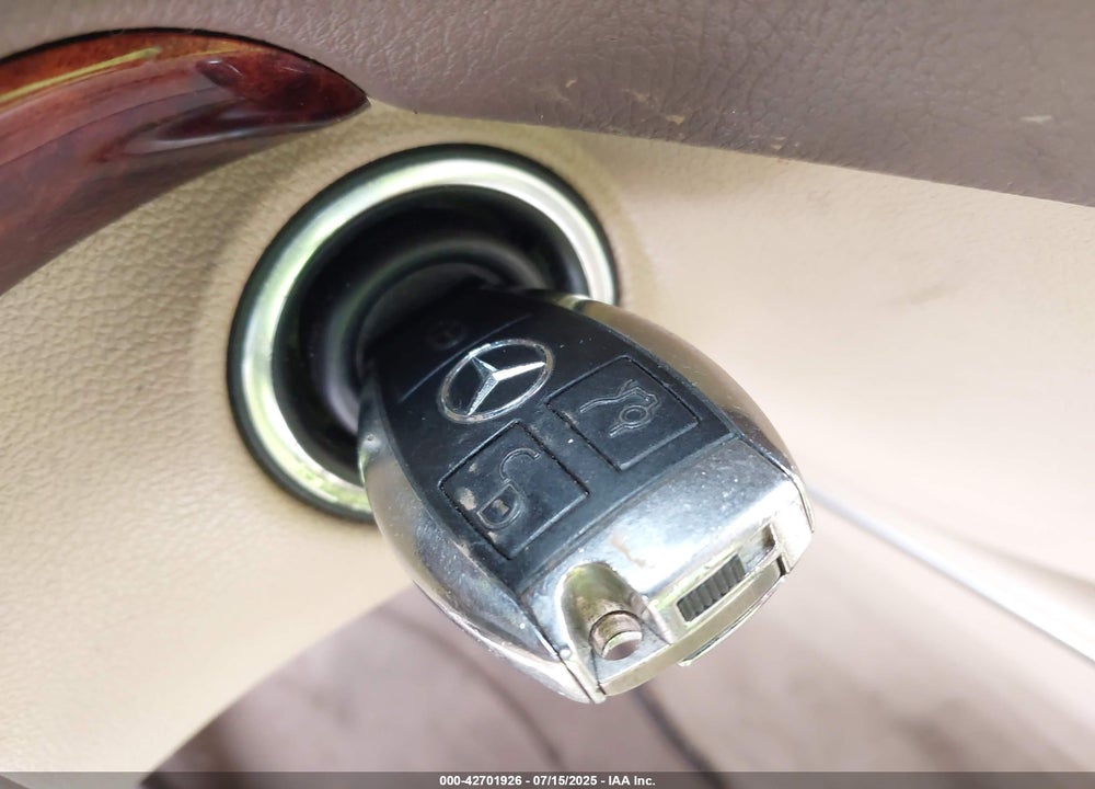 2010 MERCEDES-BENZ GL 450 4MATIC VIN: 4JGBF7BE2AA565429