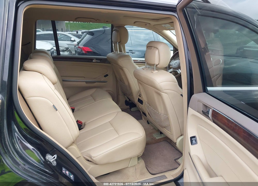 2010 MERCEDES-BENZ GL 450 4MATIC VIN: 4JGBF7BE2AA565429