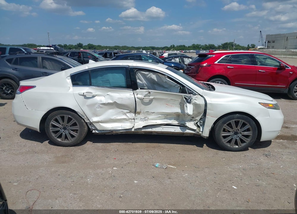 2014 ACURA TL VIN: 19UUA8F33EA007428
