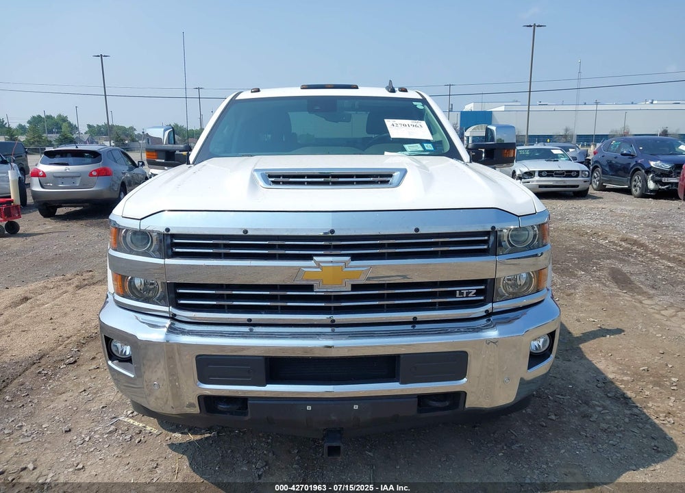2018 CHEVROLET SILVERADO 3500HD LTZ VIN: 1GC4K0EY7JF152401