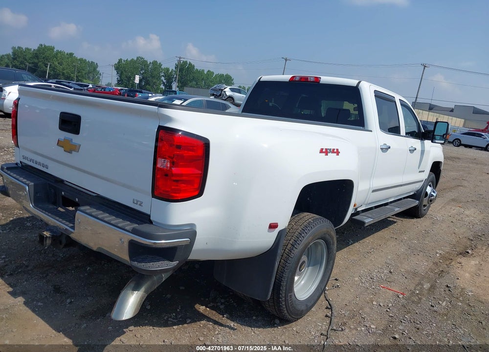 2018 CHEVROLET SILVERADO 3500HD LTZ VIN: 1GC4K0EY7JF152401
