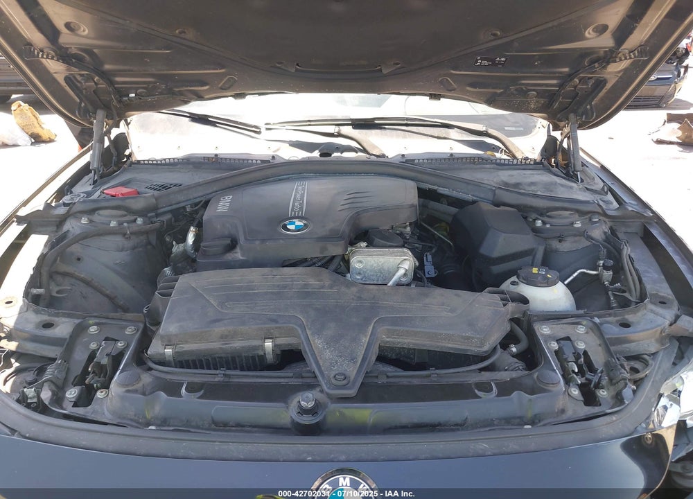2016 BMW 3 SERIES VIN: WBA8E5G51GNT41856