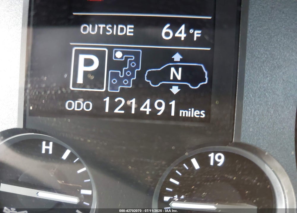 2015 LEXUS LX570 VIN: JTJHY7AX3F4185269