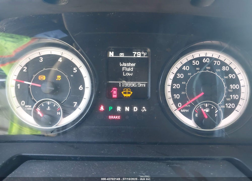 2019 RAM 1500 VIN: 1C6RR7TT9KS587406