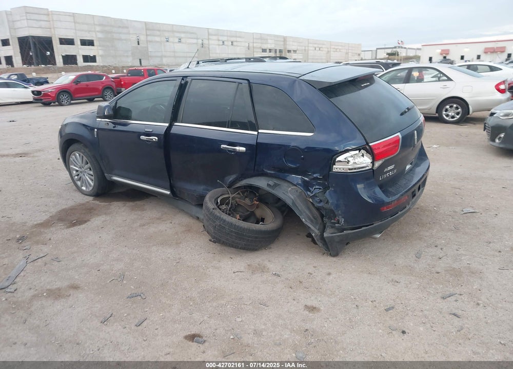 2011 LINCOLN MKX VIN: 2LMDJ6JK0BBJ03812