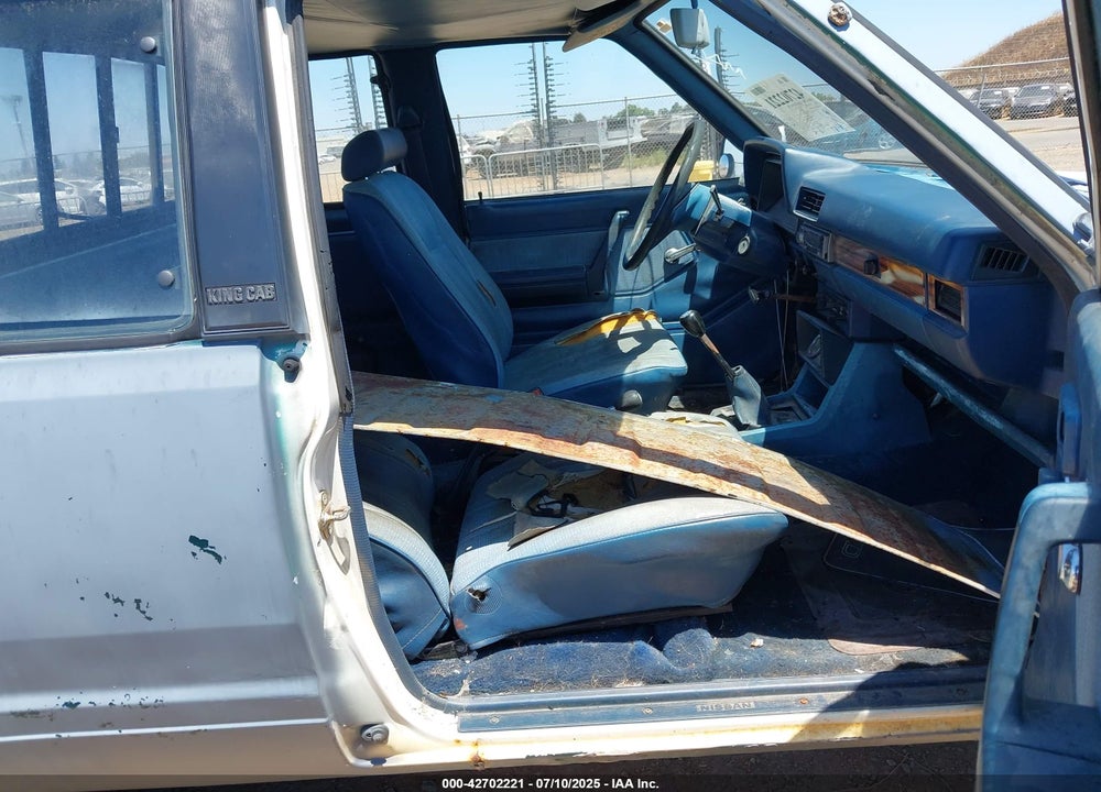 1983 DATSUN 720 KING CAB VIN: JN6ND06Y7DW009902