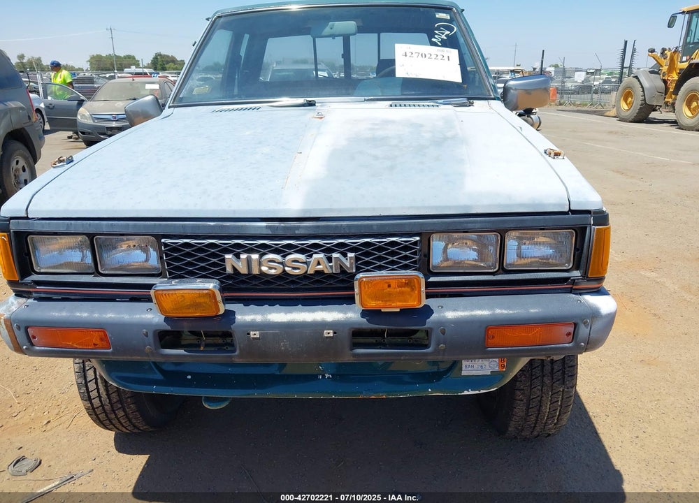 1983 DATSUN 720 KING CAB VIN: JN6ND06Y7DW009902