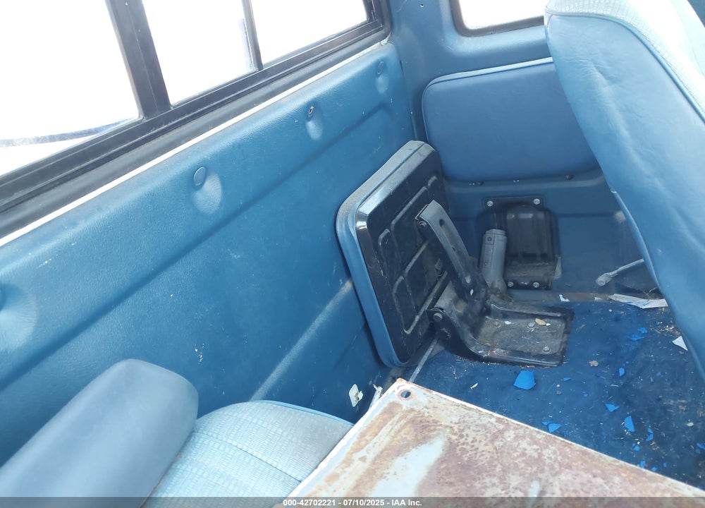 1983 DATSUN 720 KING CAB VIN: JN6ND06Y7DW009902