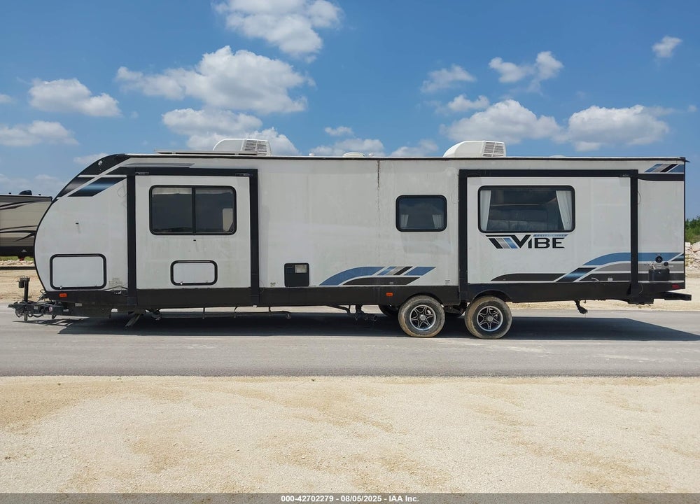 2021 FOREST RIVER VIBE VIN: 4X4TVBG24M4118868