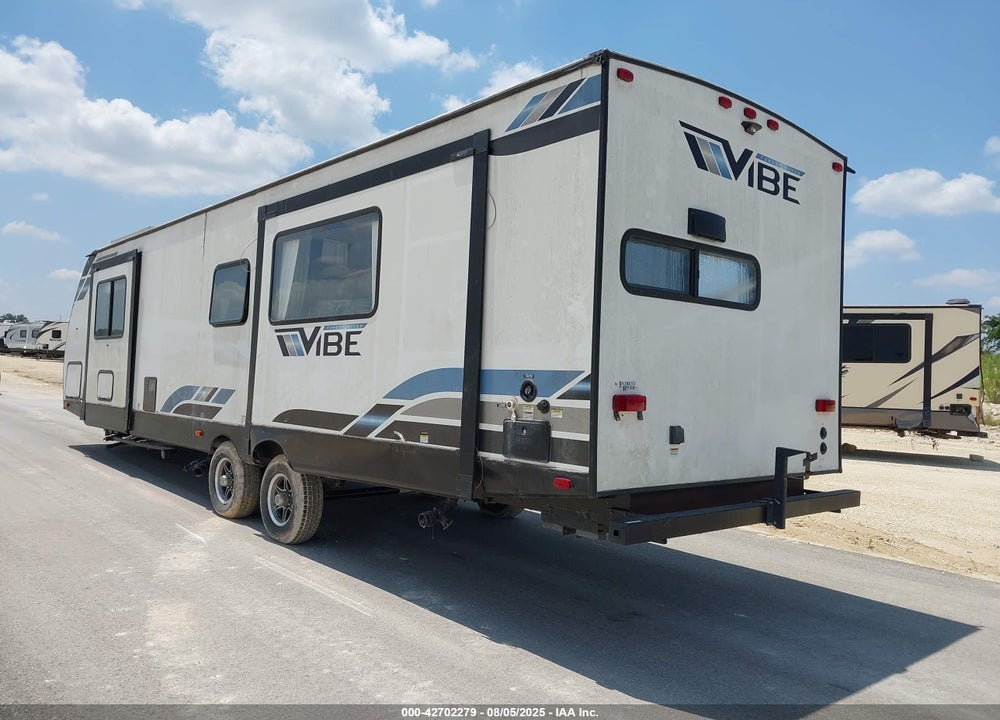 2021 FOREST RIVER VIBE VIN: 4X4TVBG24M4118868
